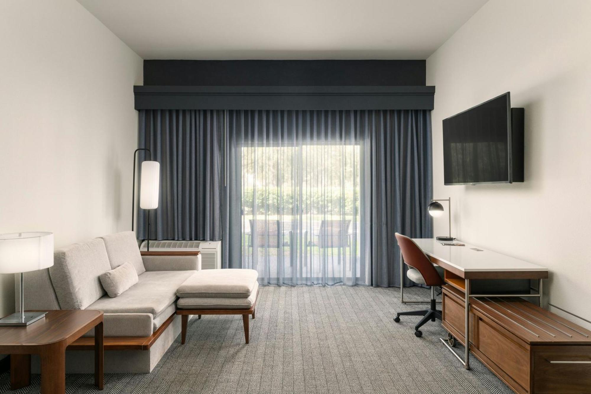Courtyard By Marriott Gainesville Fl Εξωτερικό φωτογραφία
